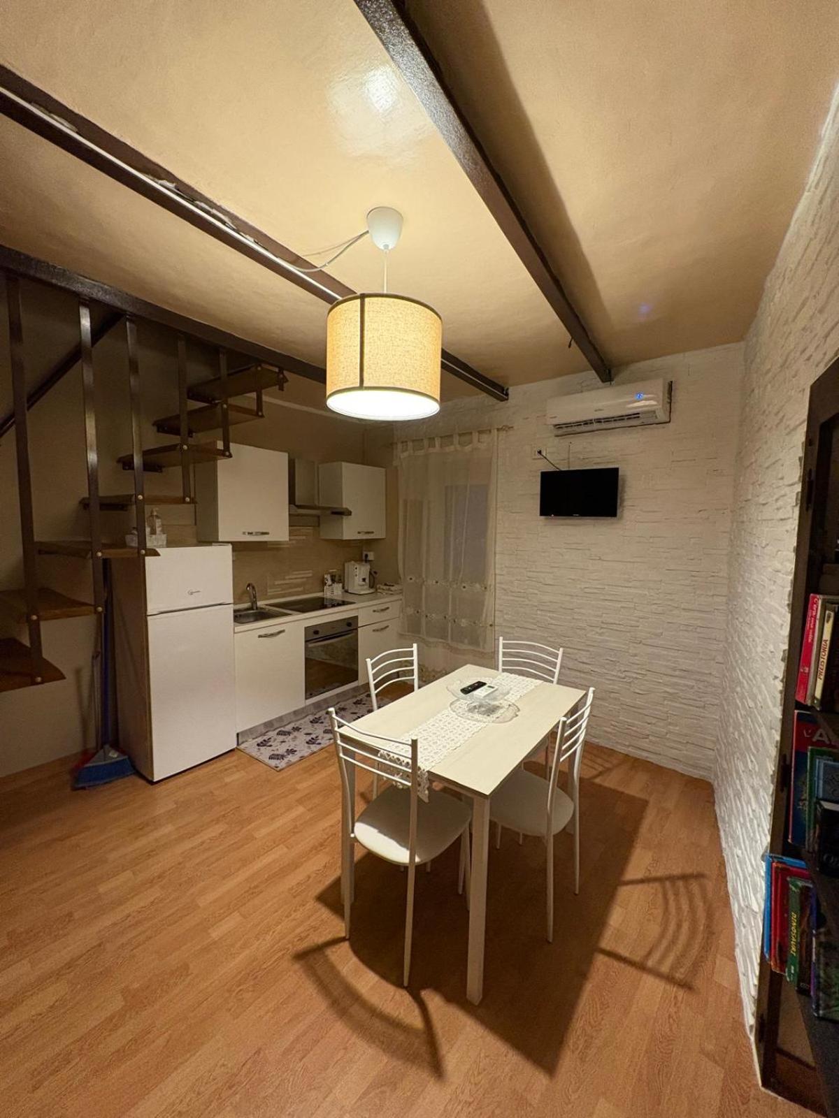La Casa Del Borgo Apartment Campoli Appennino Екстериор снимка